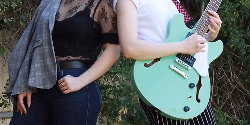 Sunday Sounds | Erin + Lucinda