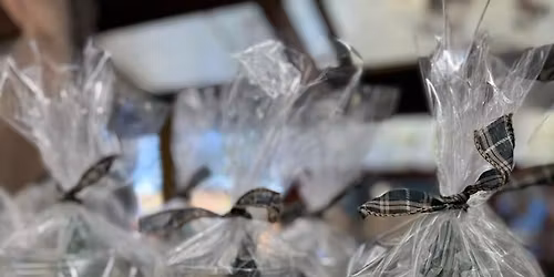 Jingle & Mingle Boutique Open House