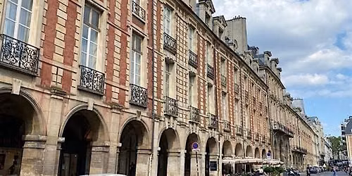 Visiter le Marais avec un jeu de piste culturel en plein air \u00e0 Paris