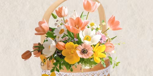 MOTHER'S DAY FLORAL CLASS
