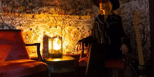 Bird Live  Accoustic shows 12 noon & 1pm at Caffe Nero