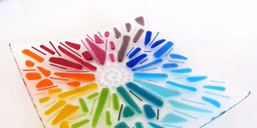 'Come and Make' glass fusing class