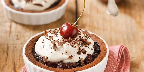 Lab Pasticceria! TARTELLETTA FORESTA NERA CON CILIEGIE