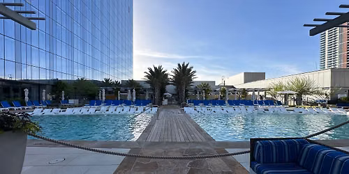 SE7EN WAVES: Sunrise Floating Sound Bath @ Fairmont Austin