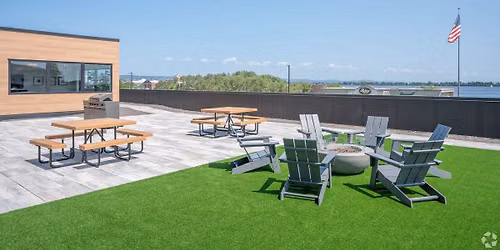 BUSINESS FEMALE FRIENDS & ZENITY CITY BNI ROOFTOP NETWORKING EVENT