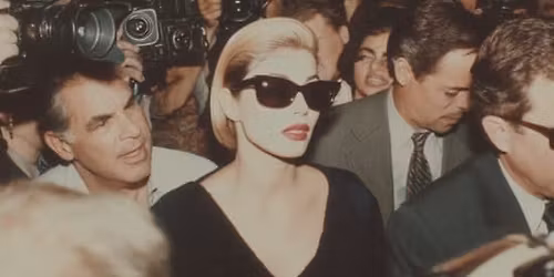 The Jury Experience: diamanti, bugie e un morto