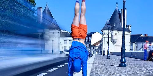 Stage d'\u00e9quilibre sur les mains avec Maxence !