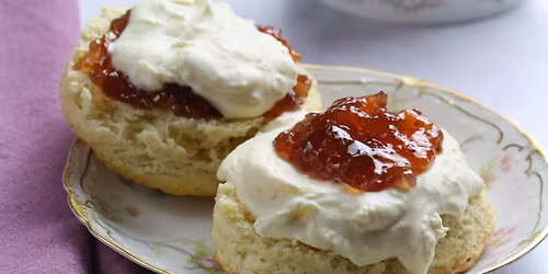 LIVE MUSIC! FROM CLOTTED CREAM