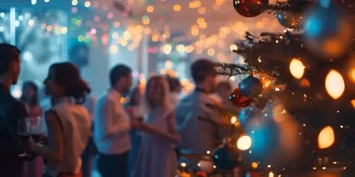 \ud83c\udf84 Holiday Dinner + Christmas Karaoke at Whisky Cake & Who\u2019s Who