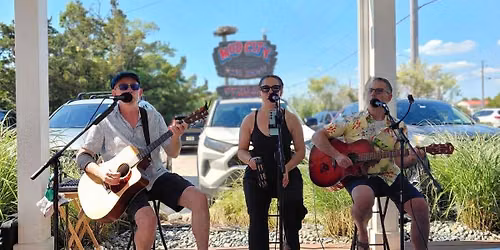 Marty Unplugged at Mud City