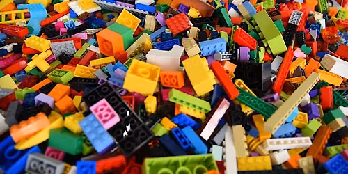 Lego Club Drop-In @ Cambridge Central Library