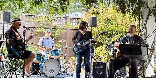 Four Count entertains at Evansdale Amvets!!