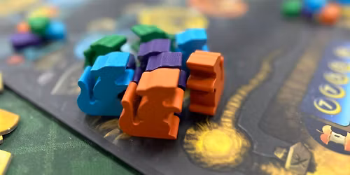 \u05e2\u05e8\u05d1 \u05de\u05e9\u05d7\u05e7\u05d9\u05dd - \u05d0\u05e4\u05e8\u05d9\u05dc 30.4