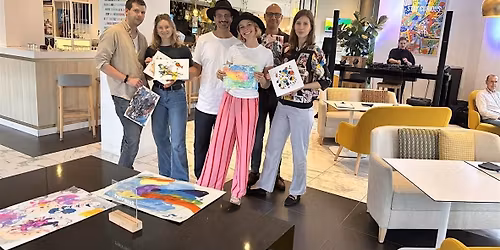 Abstract: Erstelle dein eigenes Kunstwerk mit der Marmoriertechnik