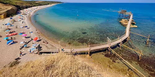 Trekking sulla Costa dei Trabocchi: escursione a Punta Aderci