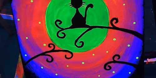 Sip and Paint- Glow Party Glow Cat\/Free Painting