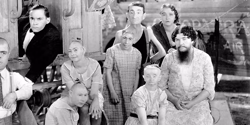 Freaks - Svartir Sunnudagar!