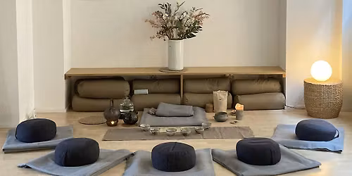 Tee-Zeremonie \u30fb Silent Tea Sit