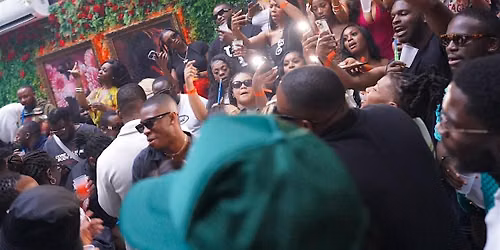 NO CEILINGS: DECADES SUNDAY DAYPARTY IS BACK