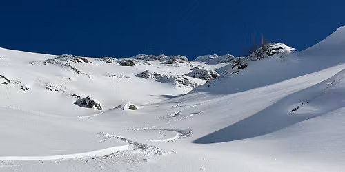 Gruzie 2\/2026 prom\u00edt\u00e1n\u00ed - Bakhmaro, Mestia, Kutaisi