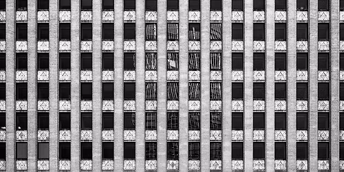 Building a Neighborhood: A Photowalk Through Chicago With Francisco Marin