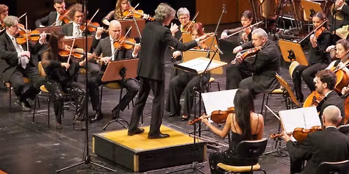 Confer\u00eancia "A Cor do Som em Lu\u00eds de Freitas Branco, Debussy e Ravel", por Ces\u00e1rio Costa
