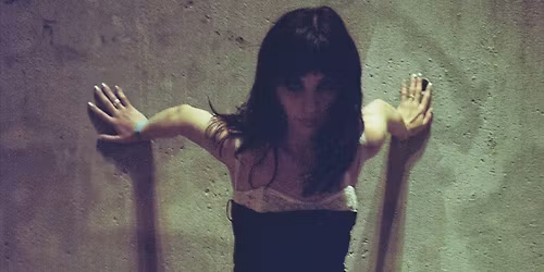 Stella Rose \u2022 <Breaking Waves> \u2022 Cactus Brugge