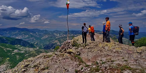 \u0427\u0438\u043b\u044f\u043a\u0430 \u0438 \u0411\u0435\u0437\u0434\u0438\u0432\u0435\u043d