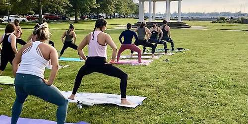 barre3 Newport 45-Min Signature Class at King Park