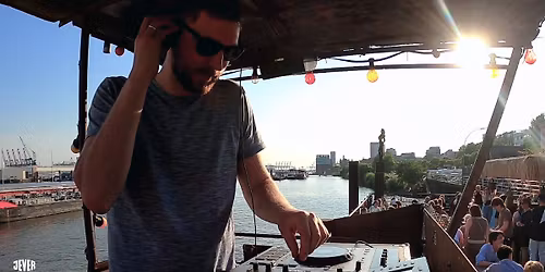 HOUSEBOAT GROOVES mit OLL-ZEN