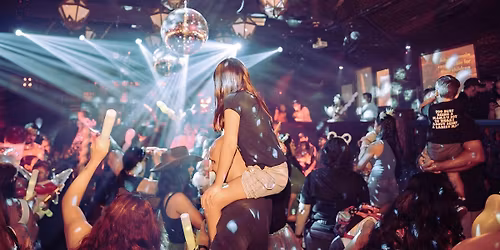 Hollywood - A Family Club Experience with BIG FISH LITTLE FISH