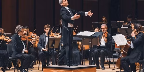 Joe Illick and the NYE Orchestra at Lensic Performing Arts Center