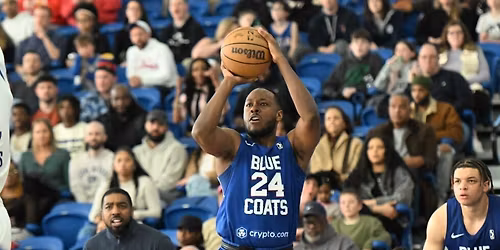 Delaware Blue Coats vs. Motor City Cruise at Chase Fieldhouse