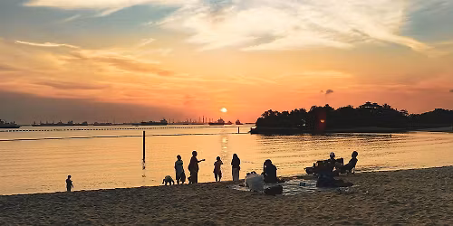 Sentosa sunset walk