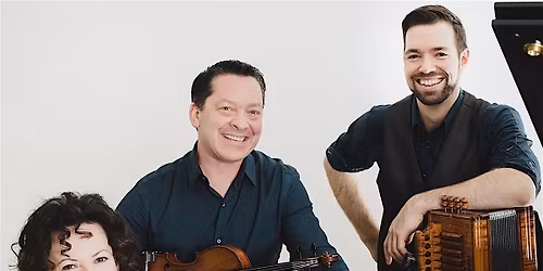 C\u00e9cilia at Belleville Roots!