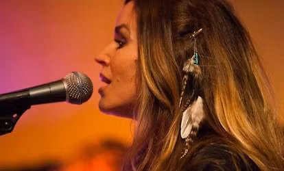 Shawndell Marks at Balanced Rock Winery