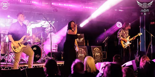 Faith Live @ The Louis Marchesi