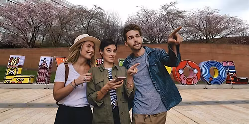 Discover Liverpool! Interactive Treasure Hunt & City Walk