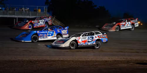 World of Outlaws Minot Mayhem