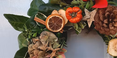 Saturday Christmas Wreath Making