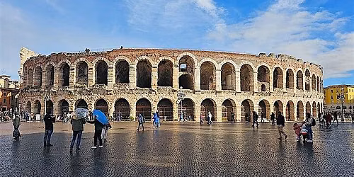 Romeo and Juliet and More Audio Walking Tour in Verona