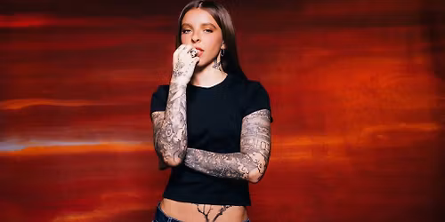 Young Miko - Late Checkout Tour