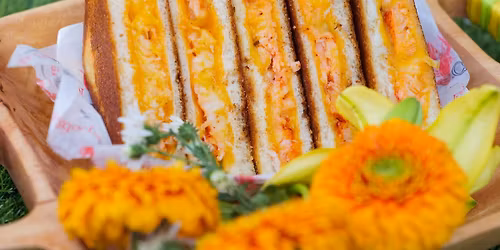 Cousins Maine Lobster at Gateway Pines Apartments