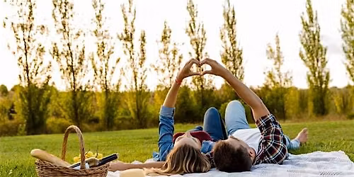 Cuyahoga Falls Area - Pop Up Picnic Park Date for Couples! (Self-Guided)