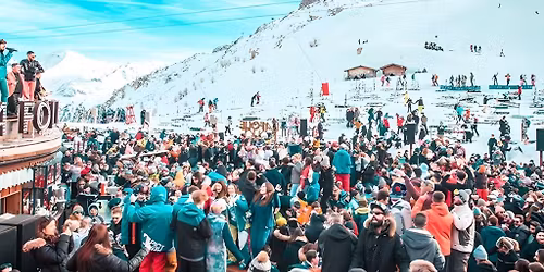 Unayy Wednesday Apr\u00e8s Ski