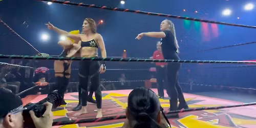 Lucha VaVOOM
