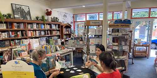 Holiday Cheeky Parrot Game Play Morning