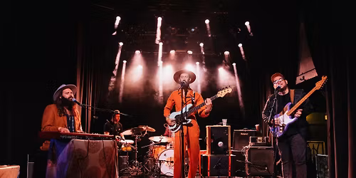 Campfire Concert Series presents - "Davey and The Midnights"