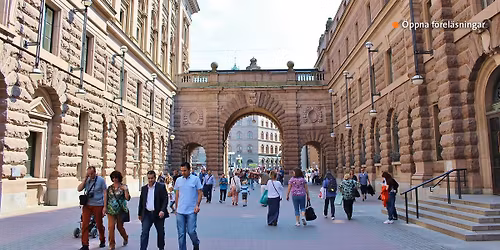 \u00d6ppen f\u00f6rel\u00e4sning: Politikerna och demokratin