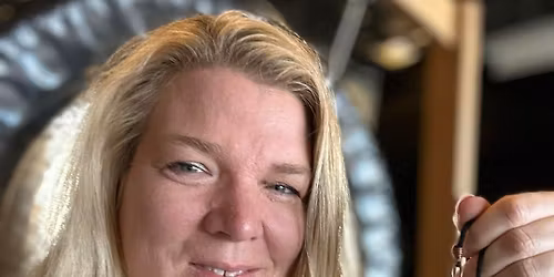 Odense: Klang, meditation og gongbad for dig der l\u00e6nges eftertiden og fordybelse